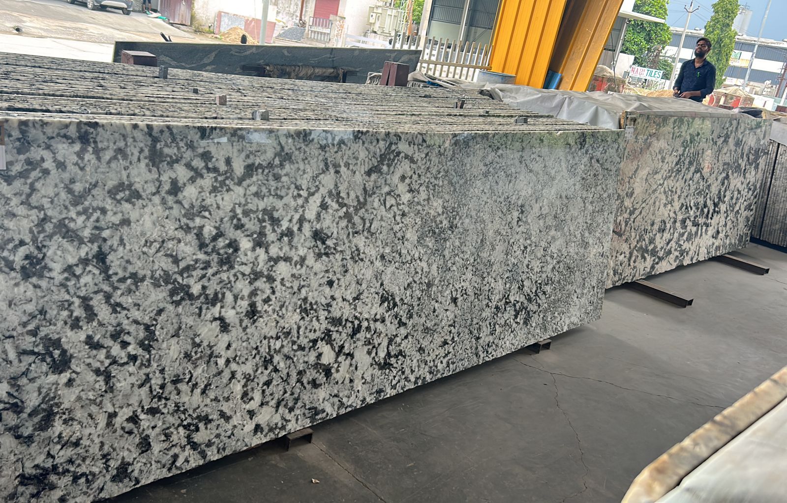 cotton white granite slab